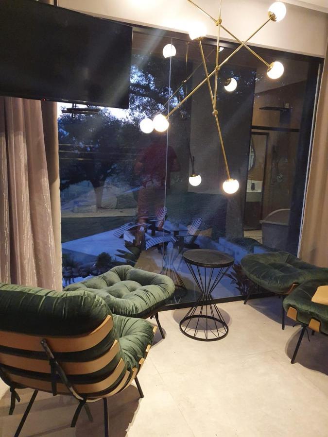 La Contemporanea Cabanas Prox A Cidade Vista Para Ponto Turistico 우루비시 외부 사진
