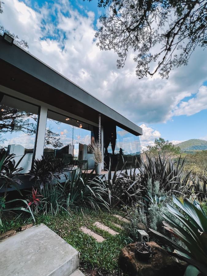 La Contemporanea Cabanas Prox A Cidade Vista Para Ponto Turistico 우루비시 외부 사진